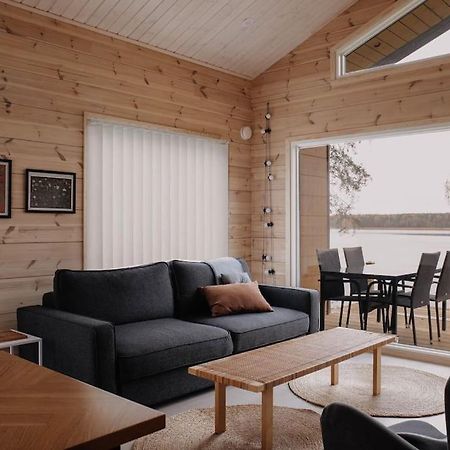 Villa Korppi Kyrkslätt Eksteriør billede